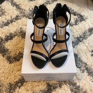 Steve Madden black heels